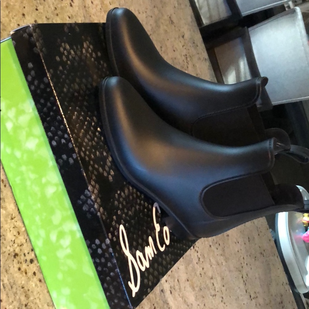 Brand new Sam Edelman boots